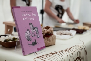 Performance Hélène Becquelin - planchette valaisanne